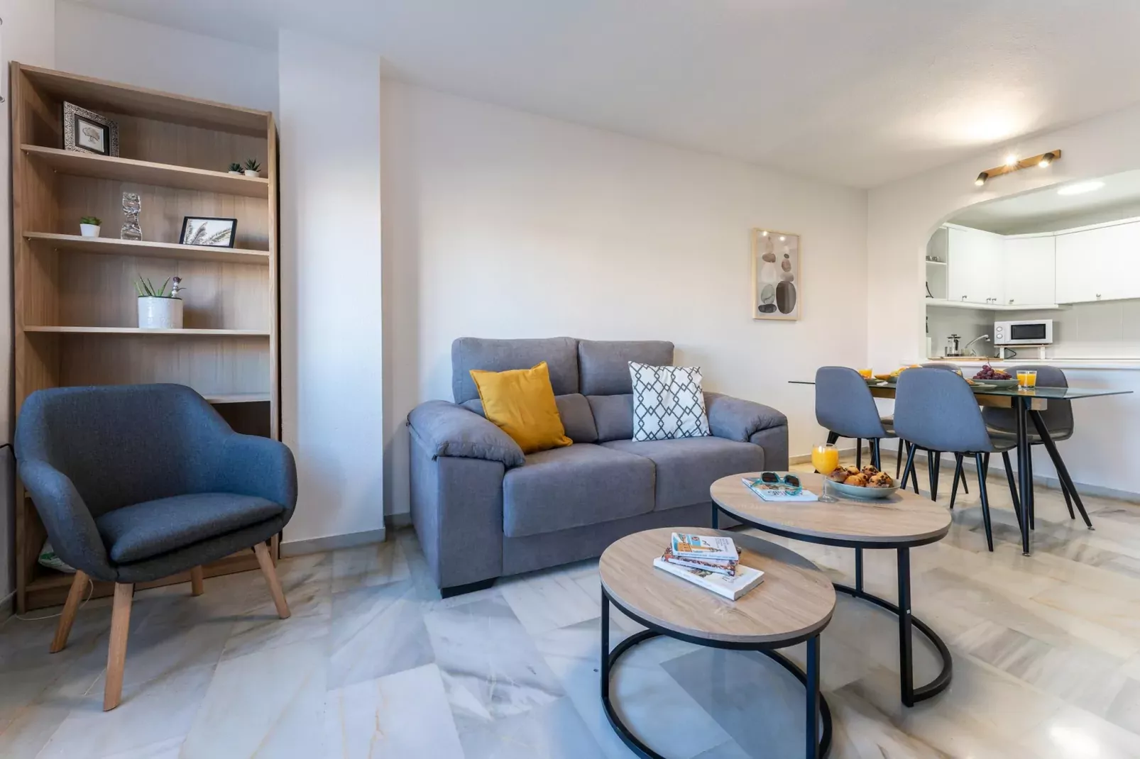 CT 245 - Faro's Arroyo de la Miel Apartment - Cuddly Nest for 2-Woonkamer