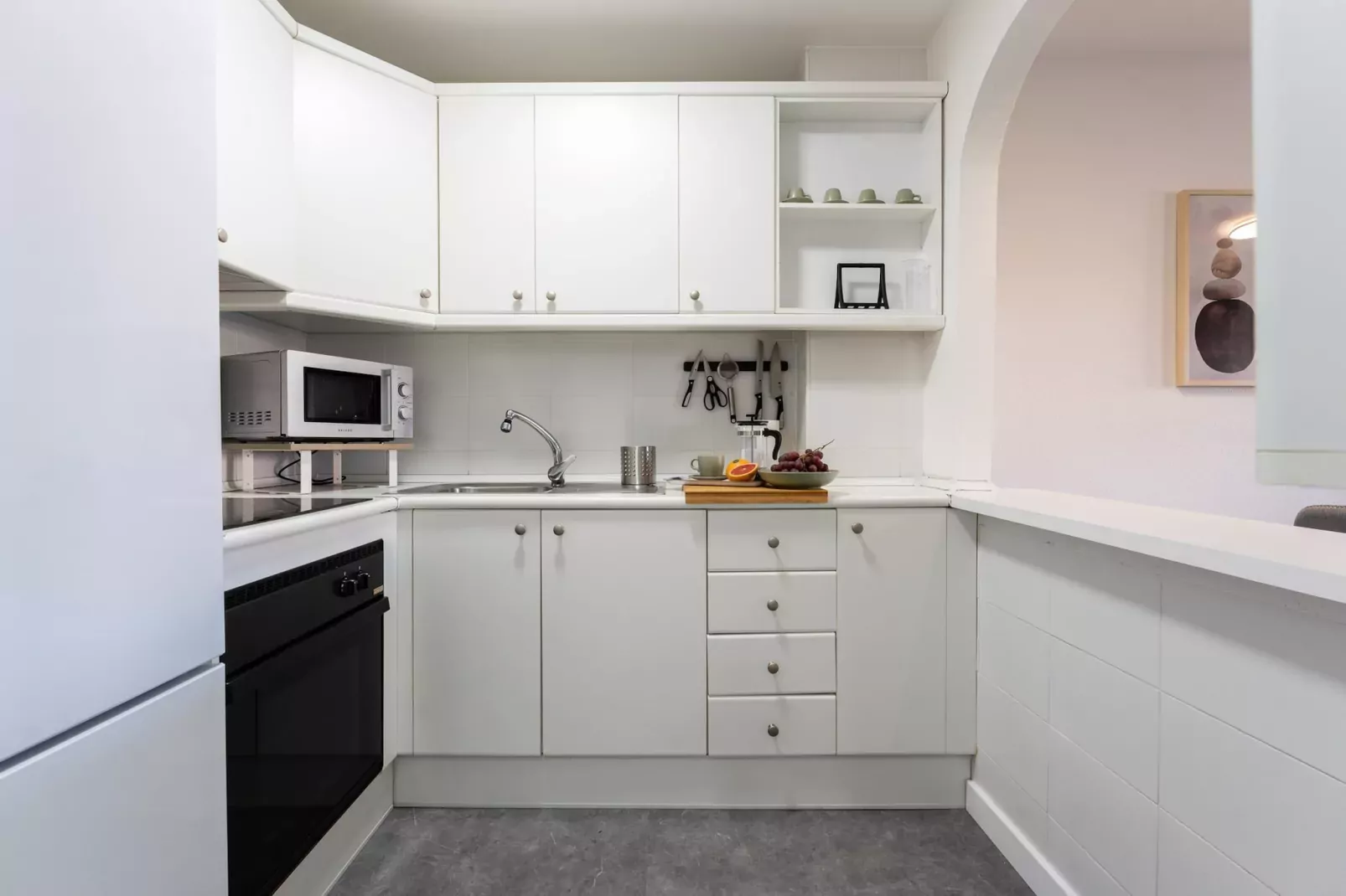 CT 245 - Faro's Arroyo de la Miel Apartment - Cuddly Nest for 2-Keuken