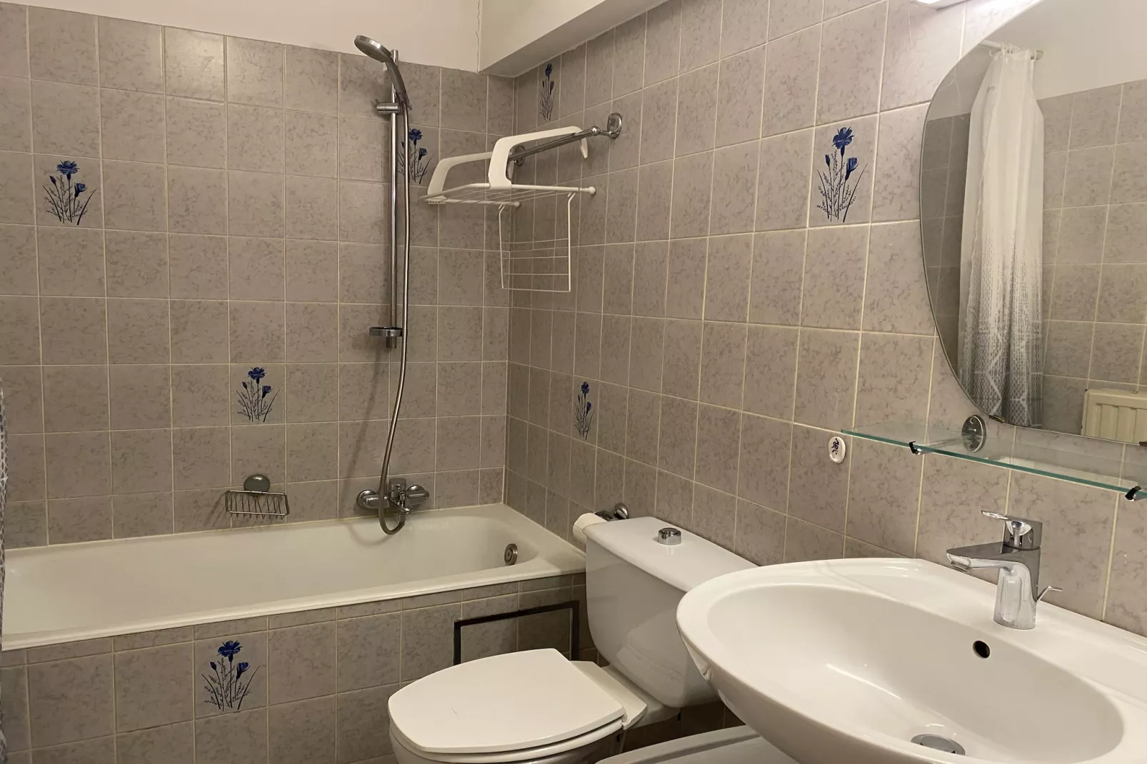SUNFLOWER 203-Badkamer