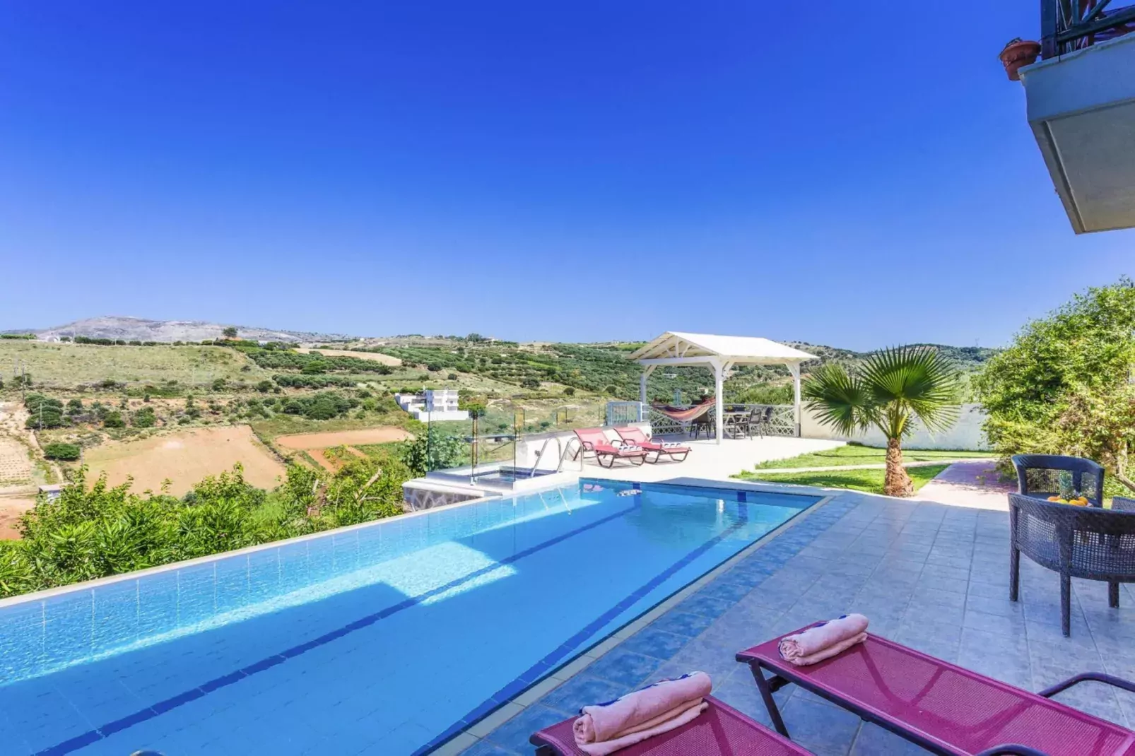 Villas Avra & Pyrgos, Episkopi-Villa Avra, ca. 120 qm, 6 pax-Zwembad