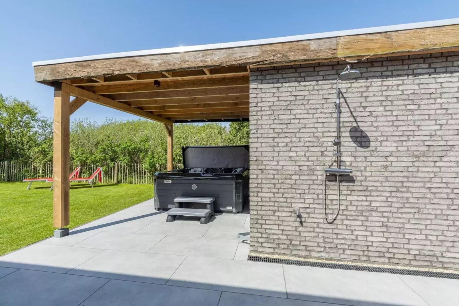 Wellness Villa Lotje-Terrasbalkon