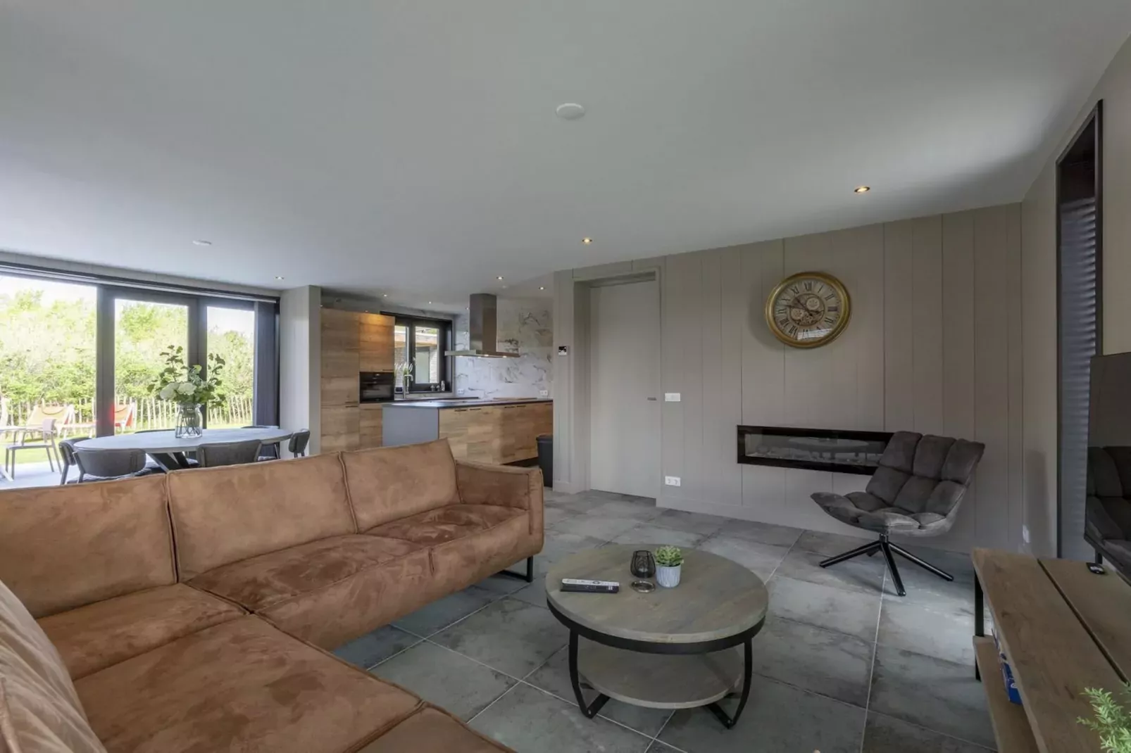 Wellness Villa Lotje-Woonkamer