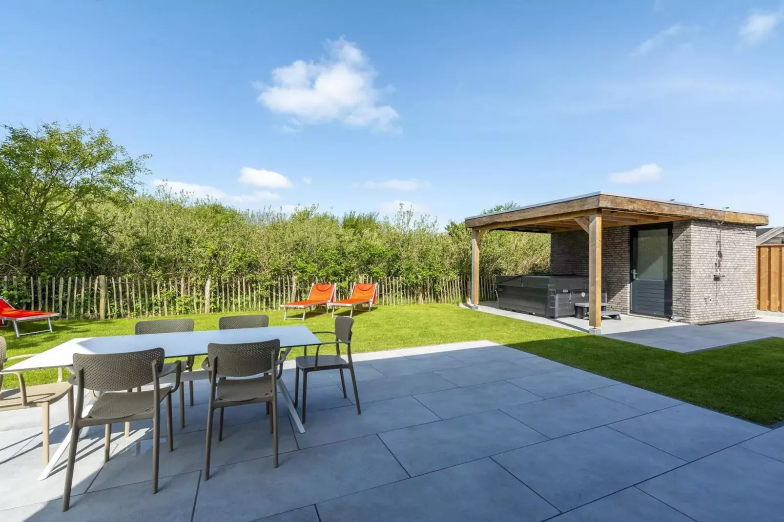 Wellness Villa Lotje-Terrasbalkon