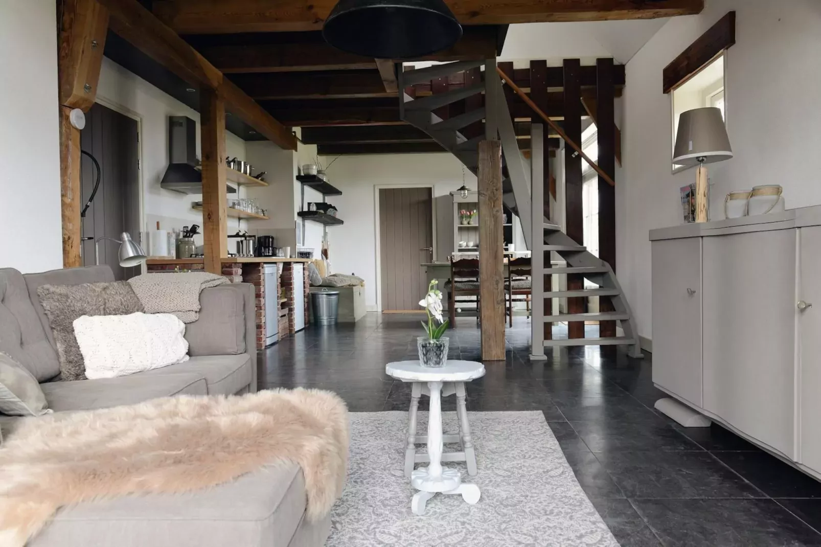 Hoeve Landzicht-Woonkamer