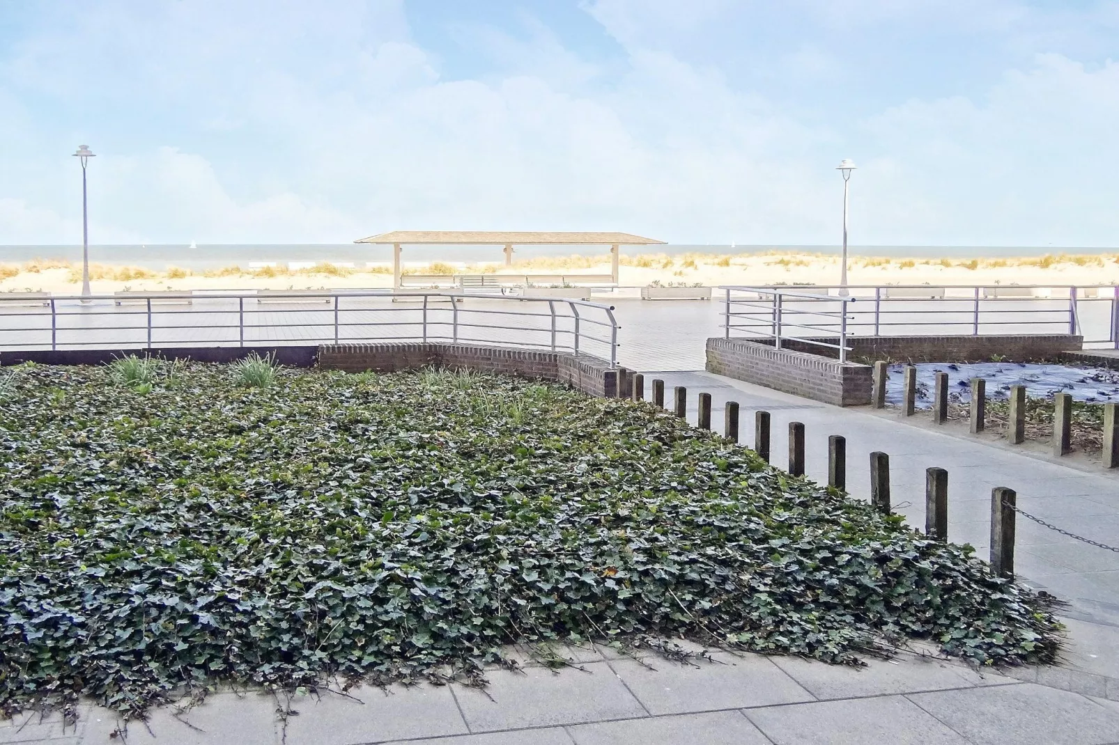 SEASIGHT A 1 / 0001-Uitzicht zomer