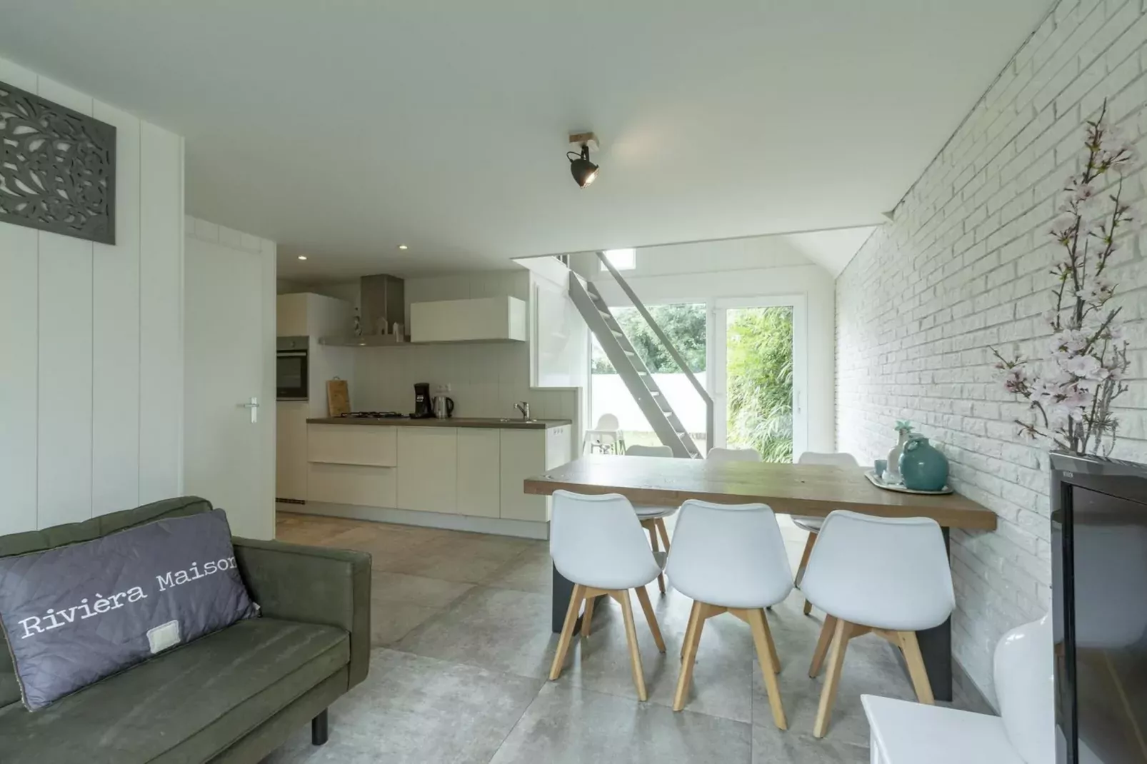 Belkmerduinen 12-Eetkamer