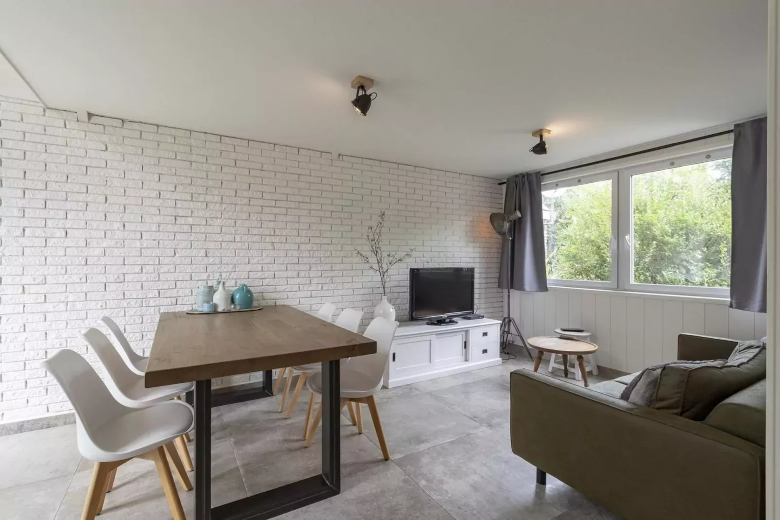 Belkmerduinen 12-Eetkamer