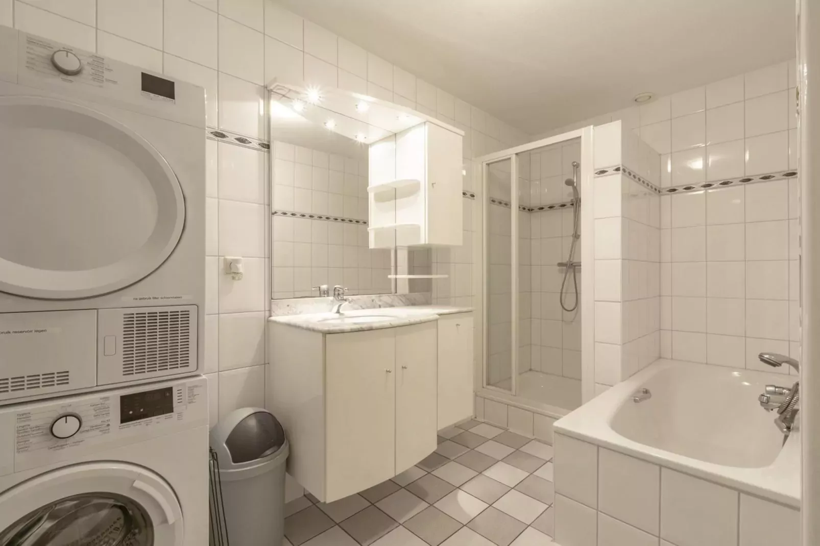 Wijde Blick 210-Badkamer