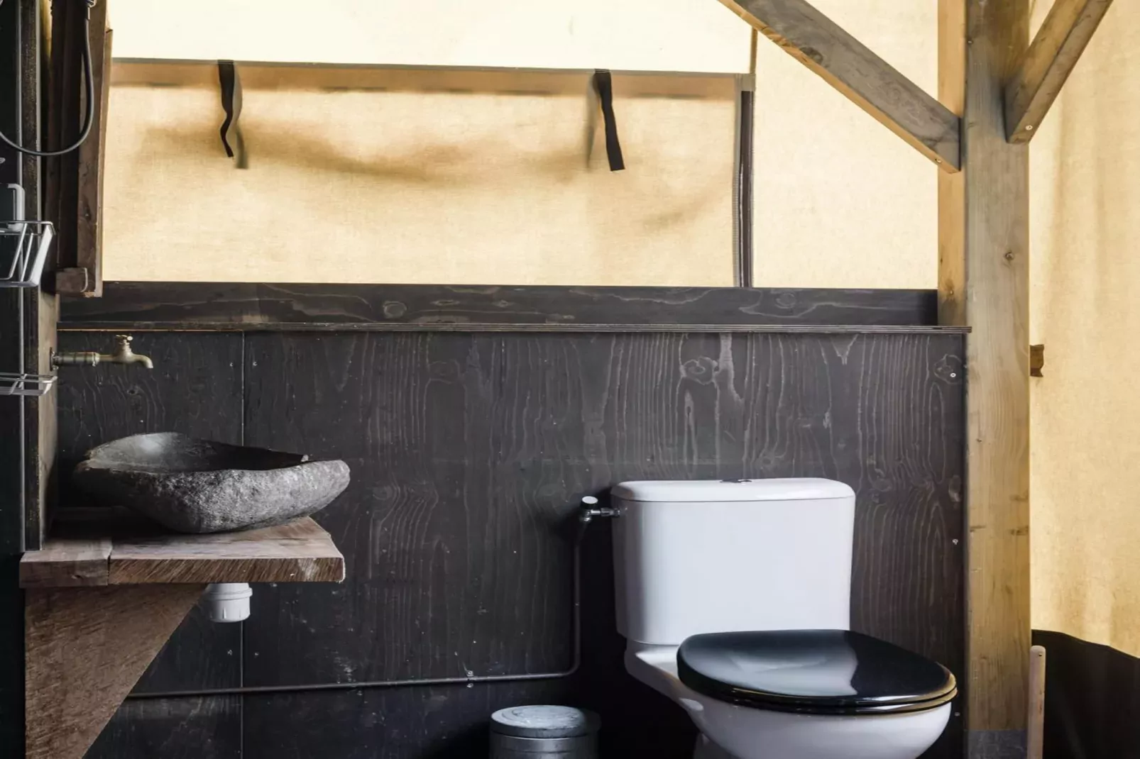 Wood Lodge Luxe - Duynpark-Badkamer