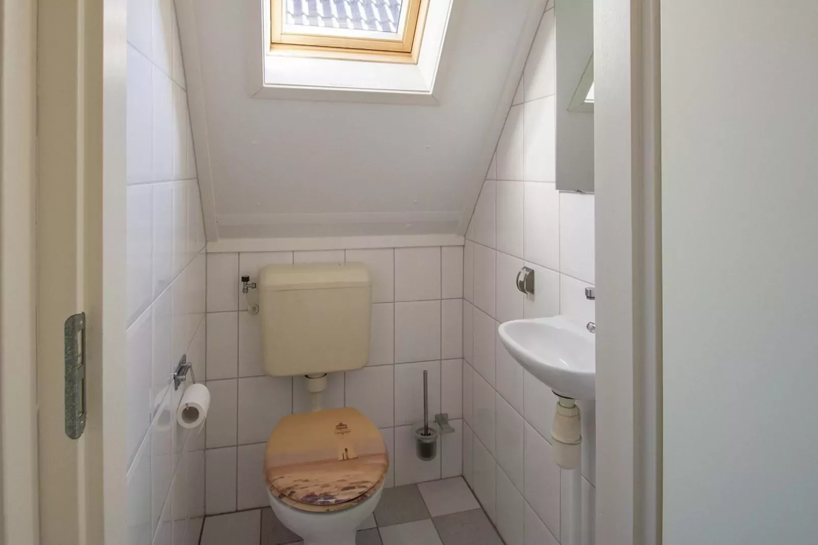 Callantsogervaart 3-8-Badkamer