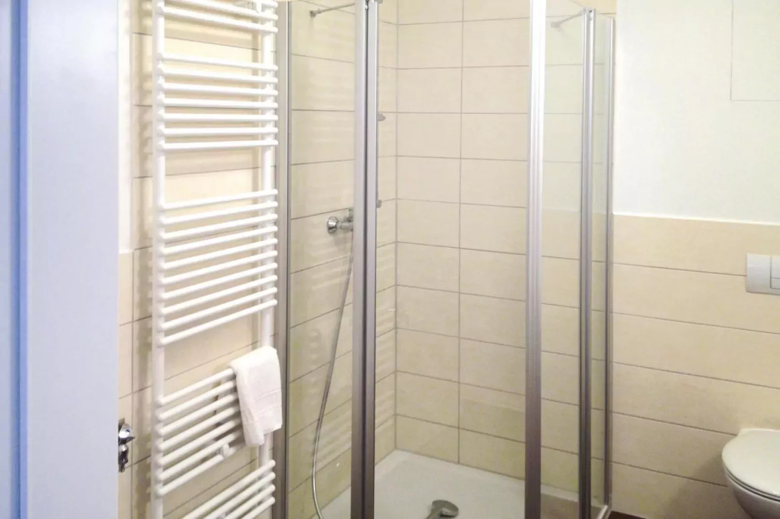 Appartements am Heidensee / EG 65qm 2 Erw u 2 Kinder-Badkamer