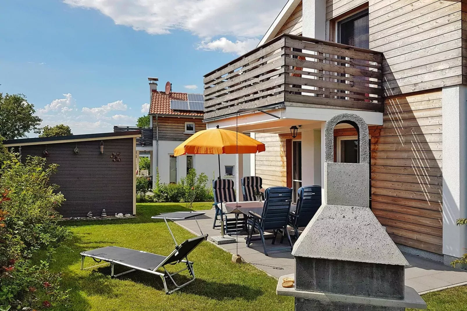 Ferienhaus Bel Ami 92 qm-Buitenkant zomer