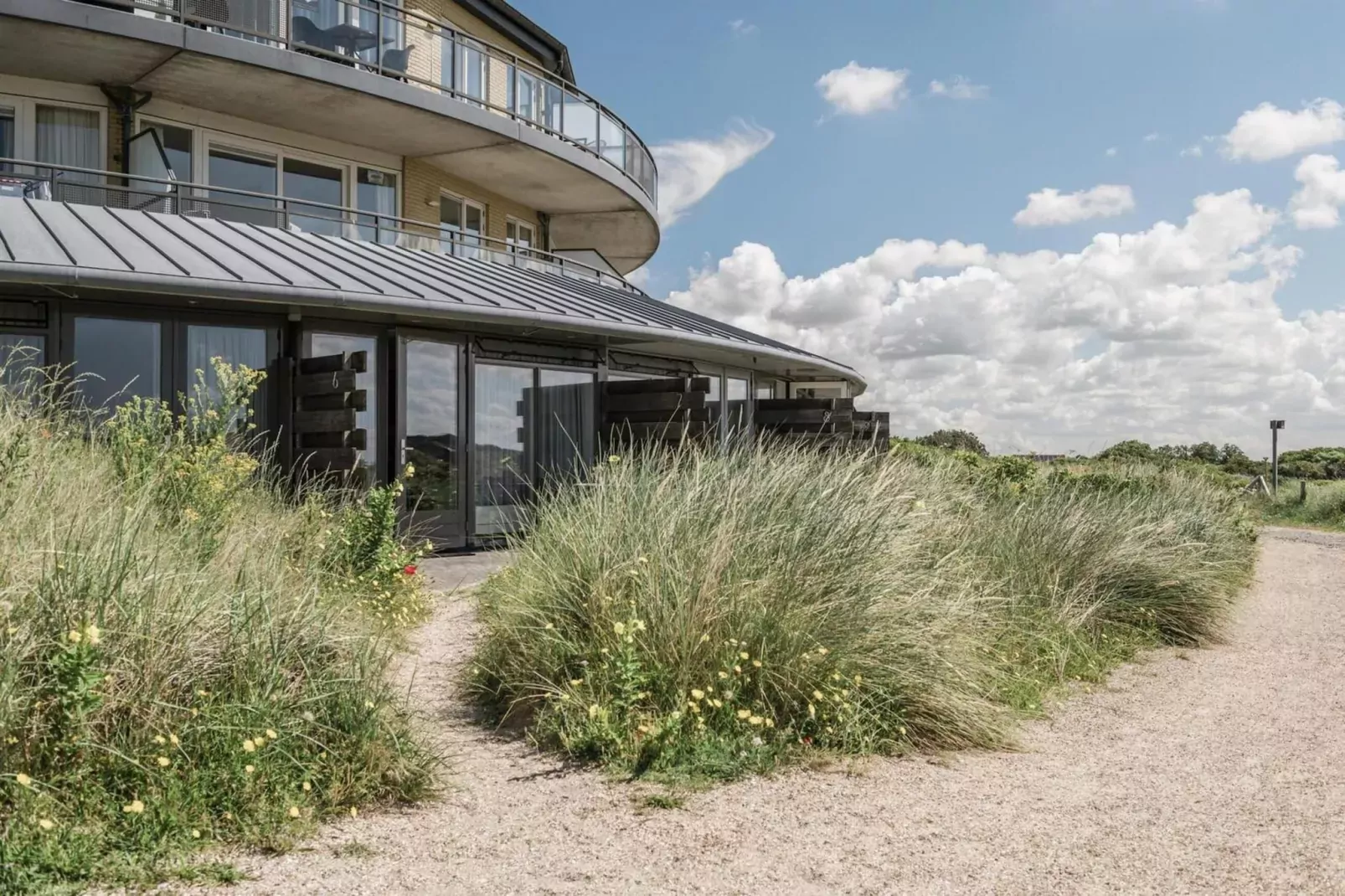 Duynsuites aan zee-Buitenkant zomer