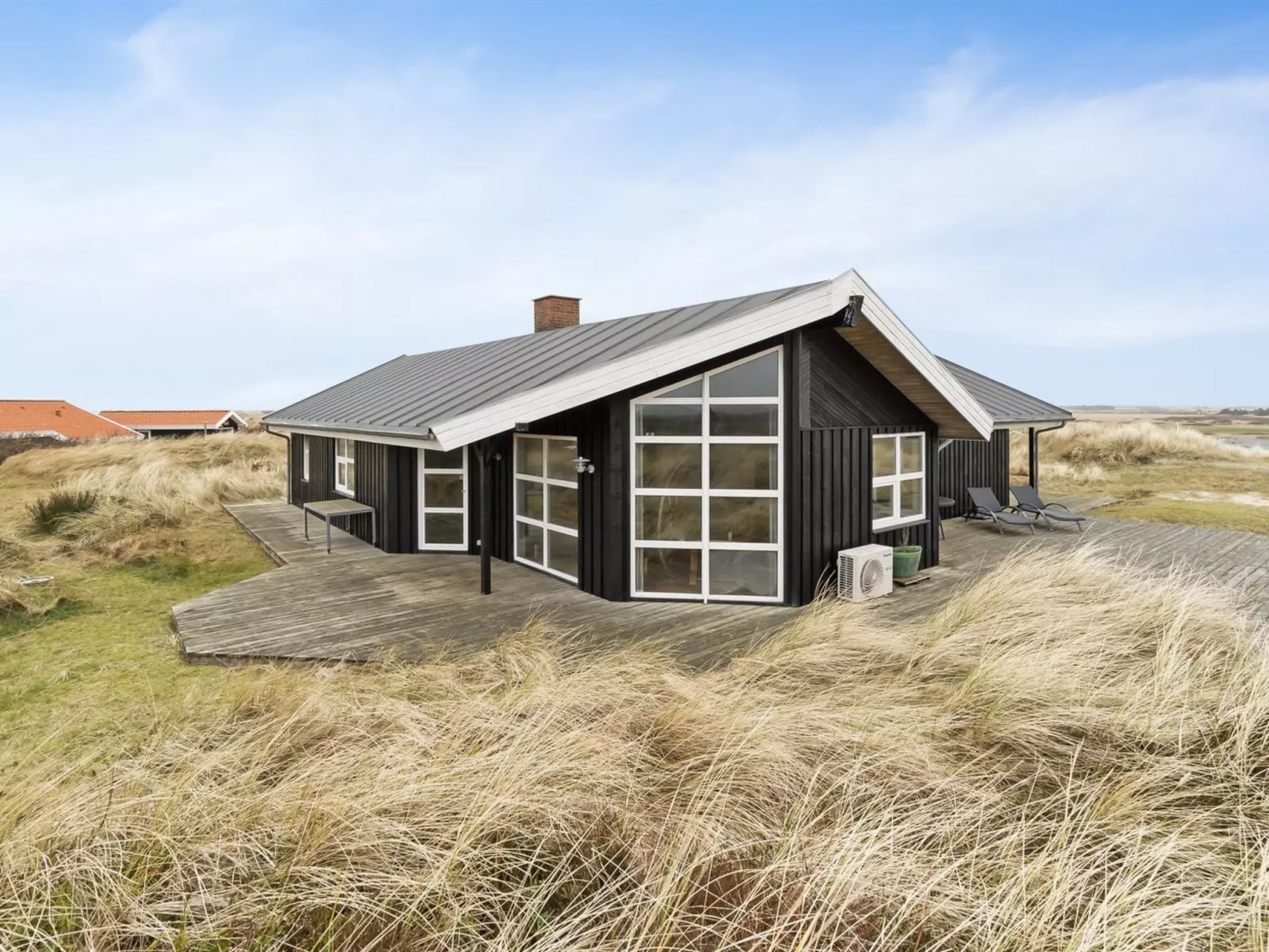 "Tahnee" - 450m from the sea-Buiten