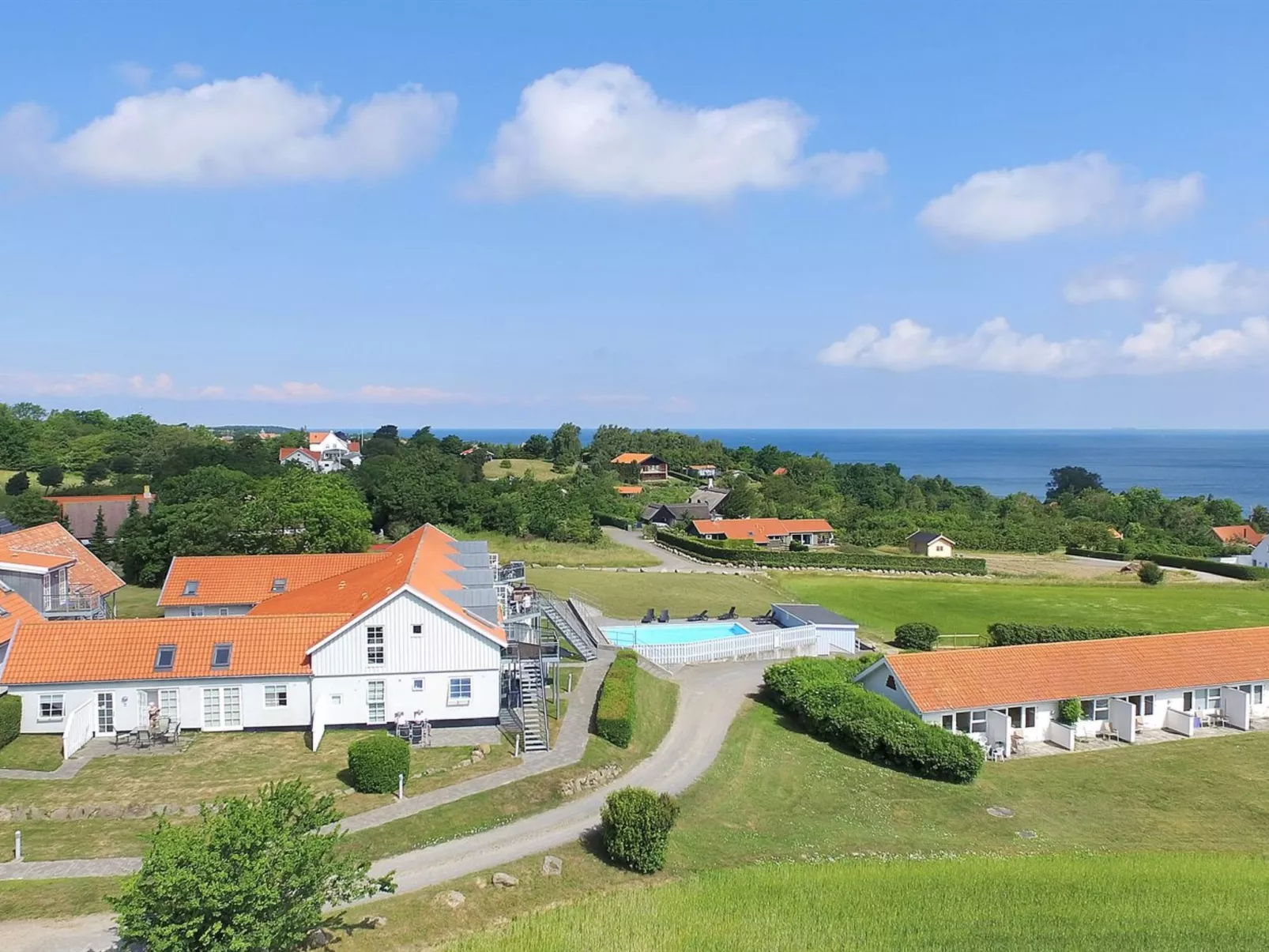"Ormar" - 300m from the sea-Buiten
