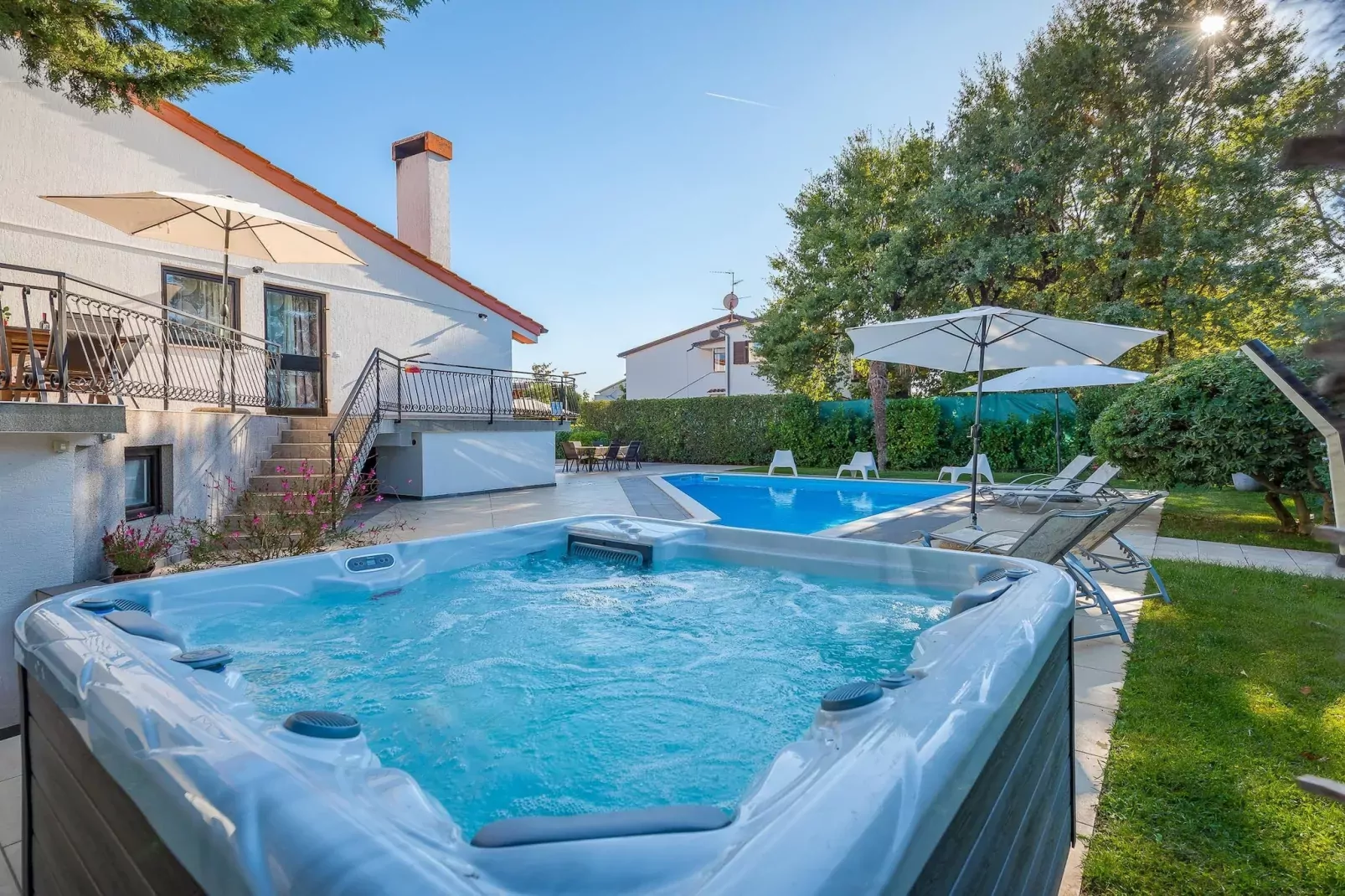 poolofhouse