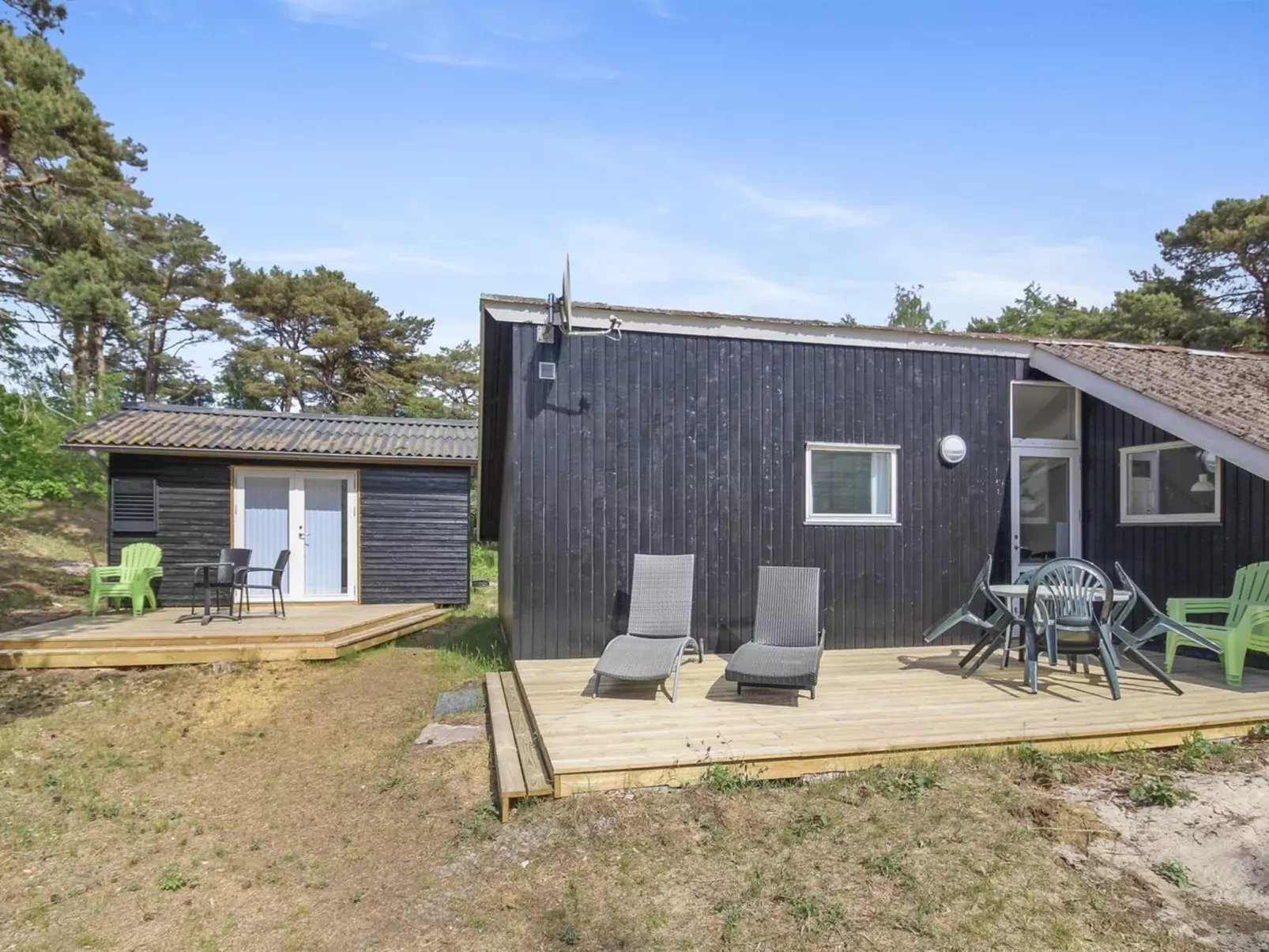 "Menke" - 150m from the sea
