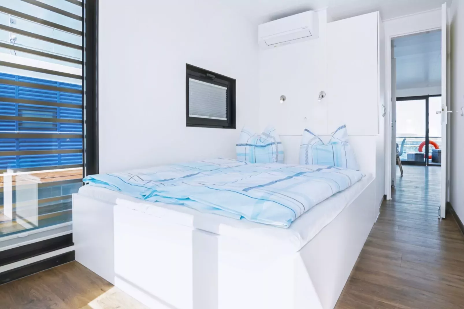 Floating 44 - LP 6 / 1-2 Personen-Slaapkamer