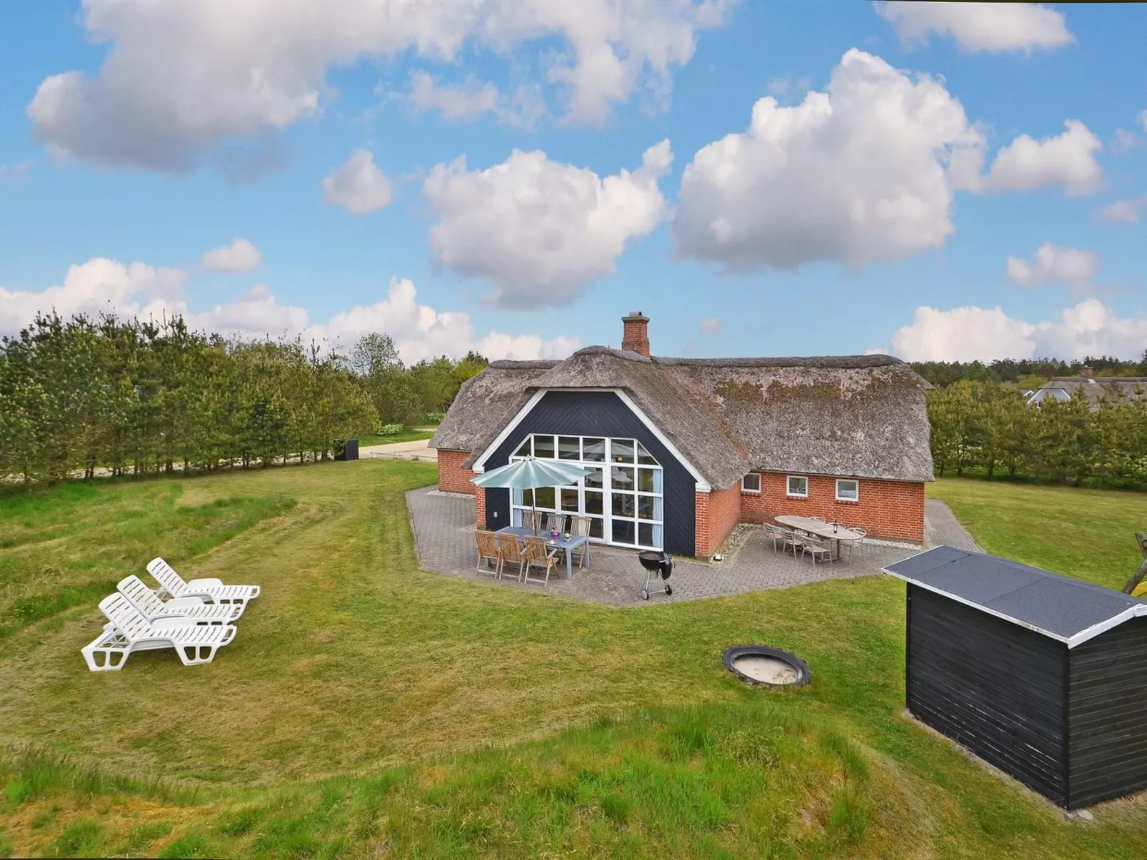 "Dorris" - 4.3km from the sea-Buiten