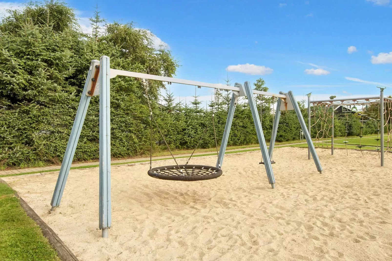 3 room,2 levels,dishwasher - Niet-getagd