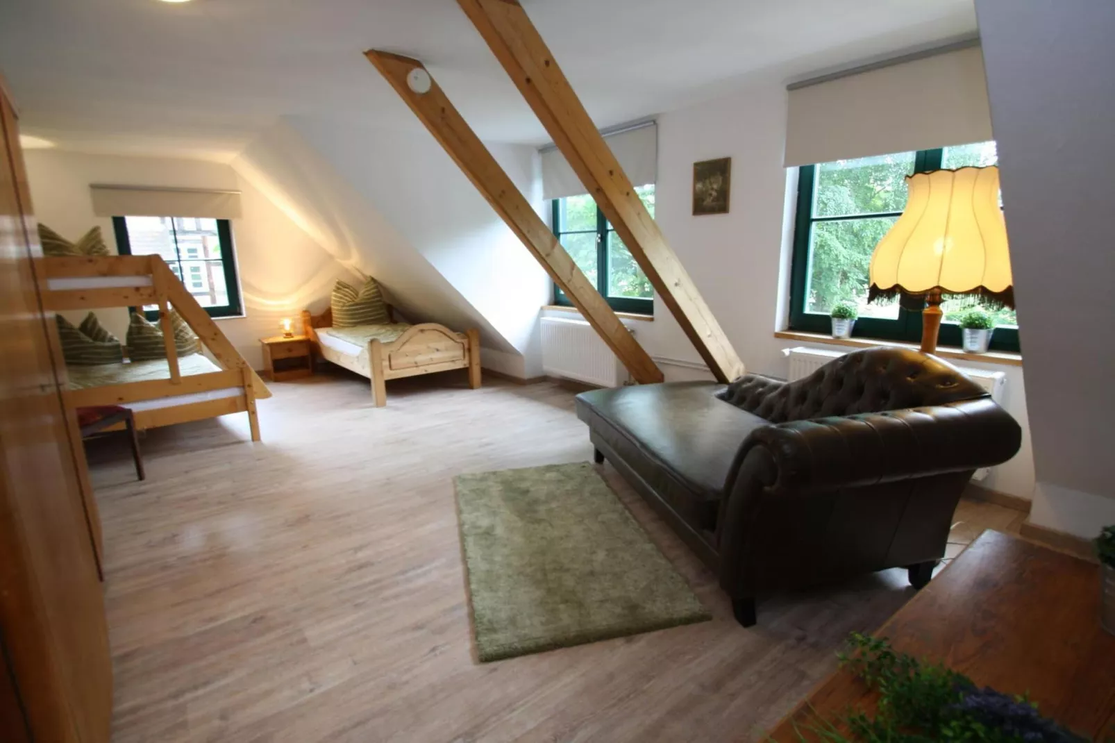 Doppelhaushälte Waldkautz-Woonkamer
