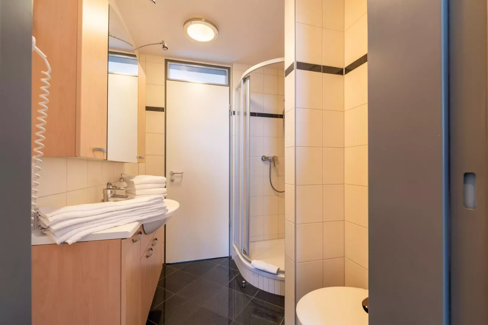 Seeadler Classic 204-Badkamer