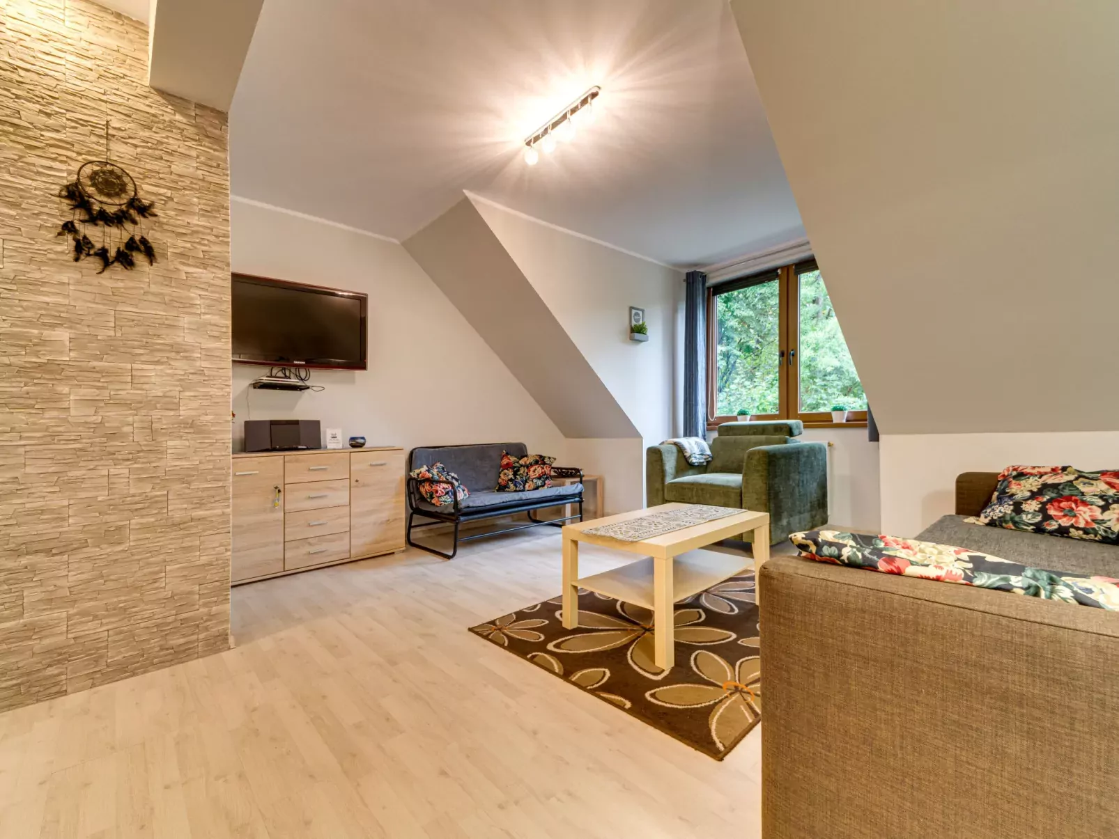 Karpacz Boczna (poddasze)-Binnen