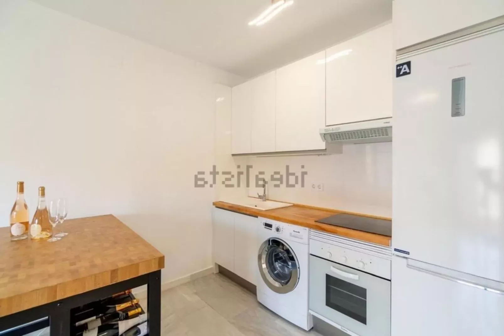 CT 325 - Faro's Doña Sofia Fuengirola - Beachapartment-Keuken