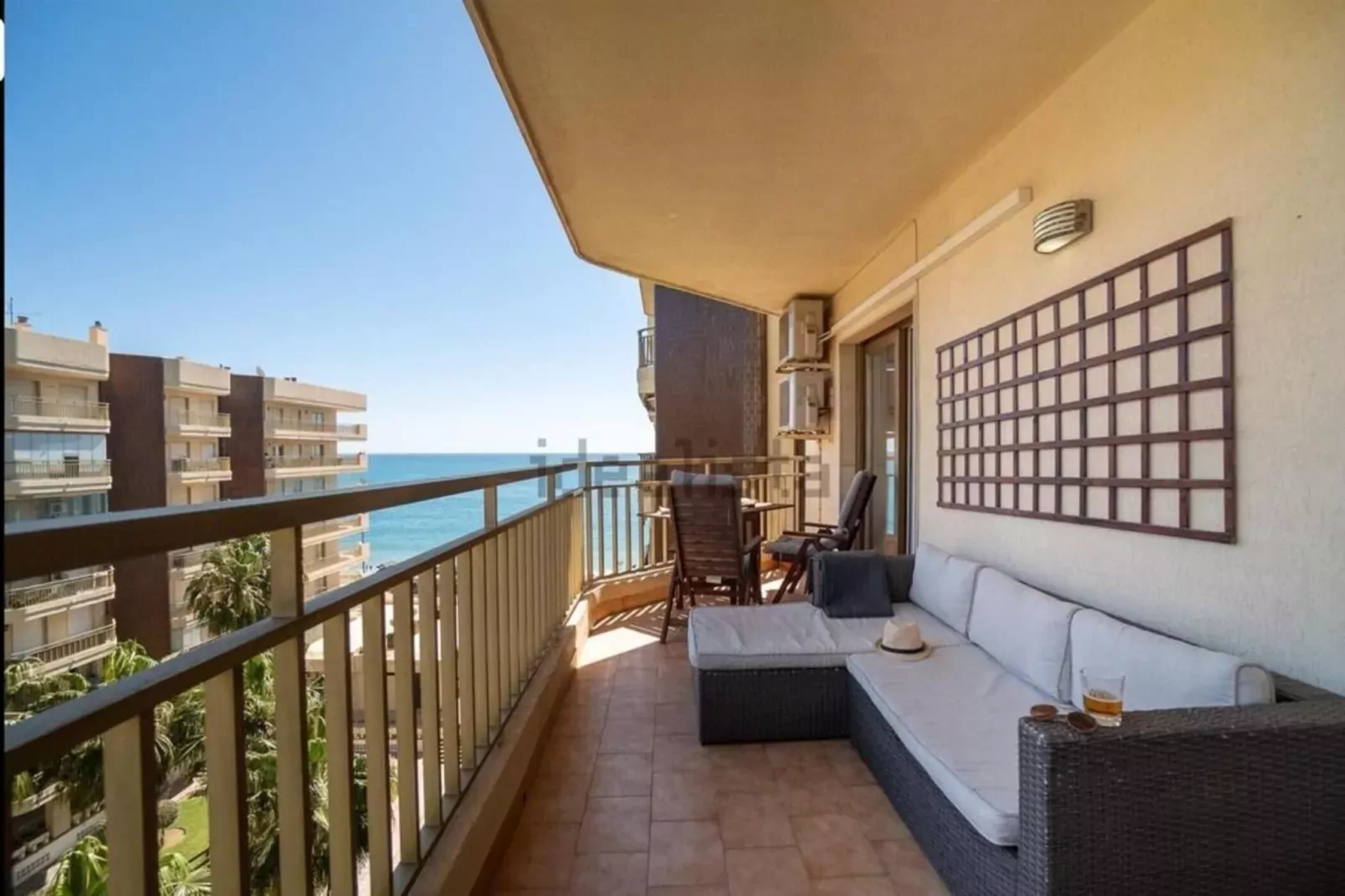 CT 325 - Faro's Doña Sofia Fuengirola - Beachapartment-Terrasbalkon