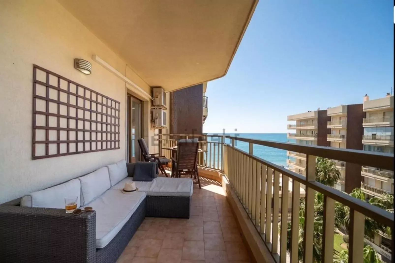 CT 325 - Faro's Doña Sofia Fuengirola - Beachapartment-Terrasbalkon