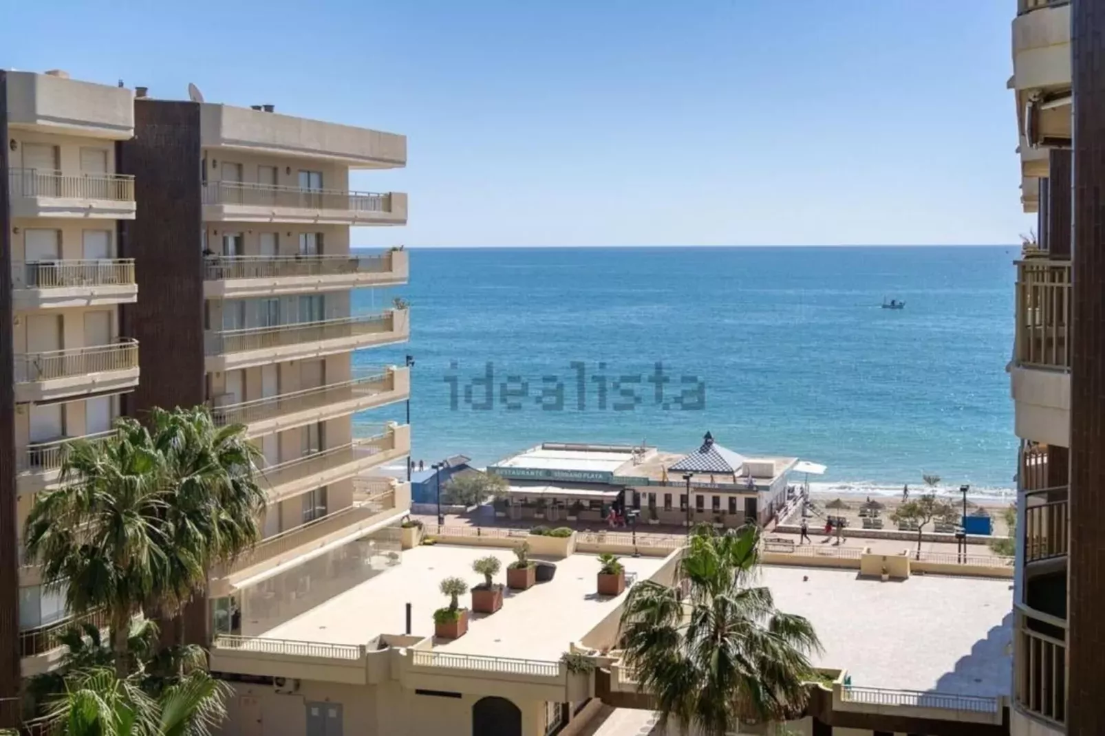 CT 325 - Faro's Doña Sofia Fuengirola - Beachapartment-Uitzicht zomer