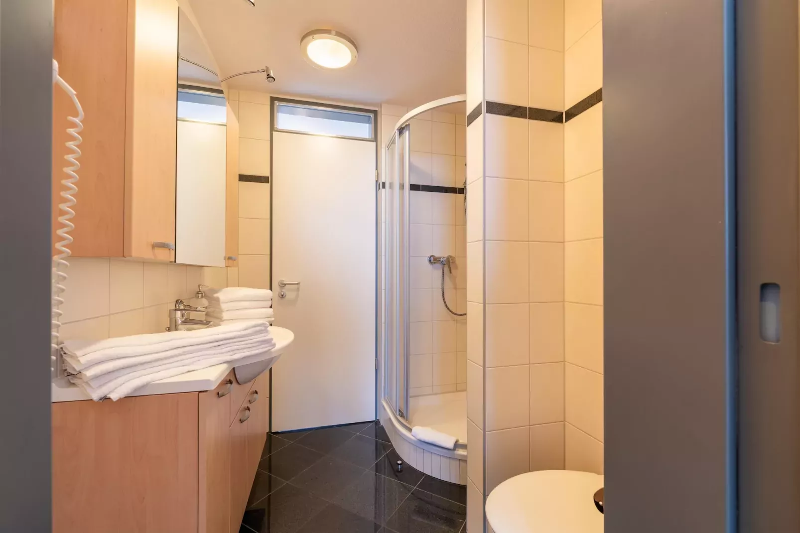 Seeadler Classic 208-Badkamer