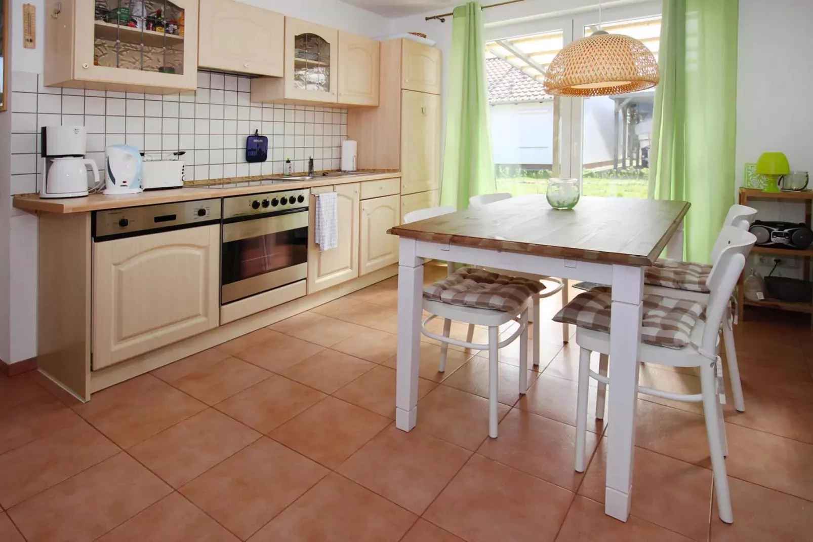 Ferienhaus Seeadler 62 qm-Eetkamer
