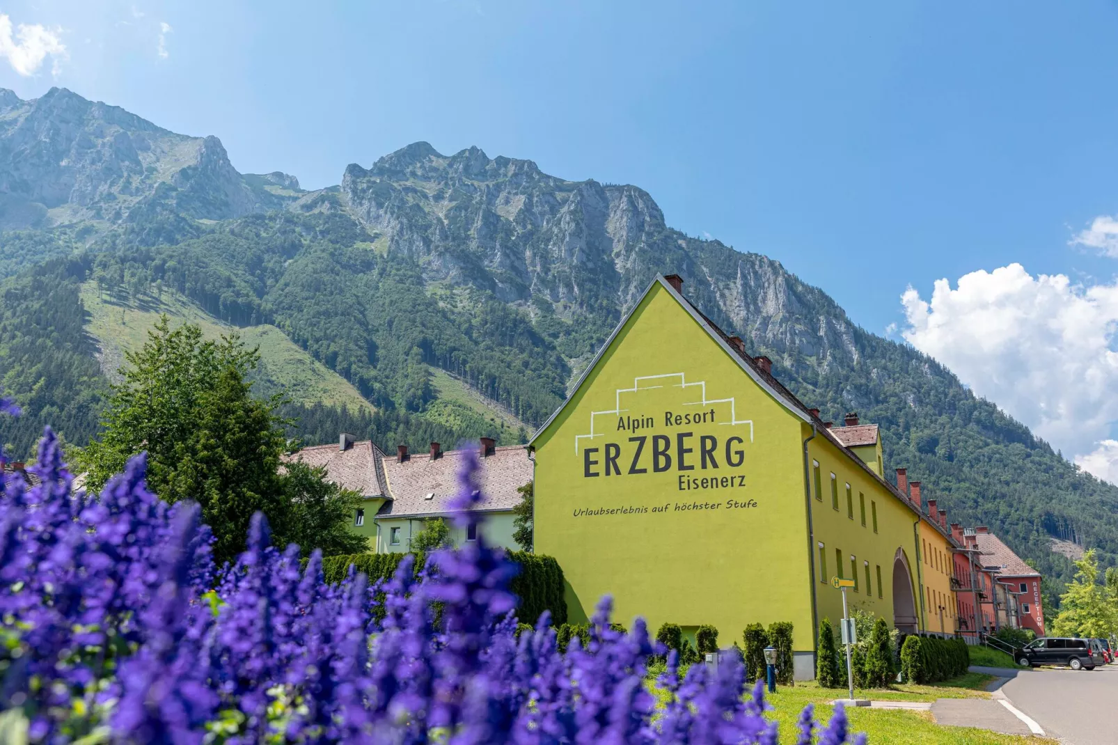 Erzberg Alpin Resort  1-Buitenkant zomer