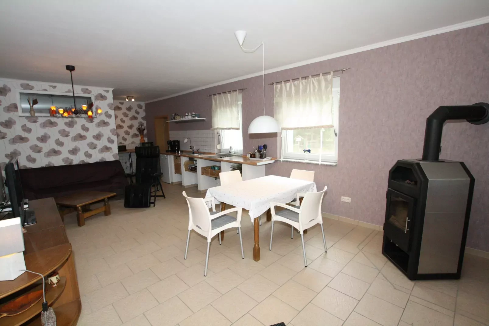 Ferienhaus 60 qm rollstuhlgerecht-Woonkamer