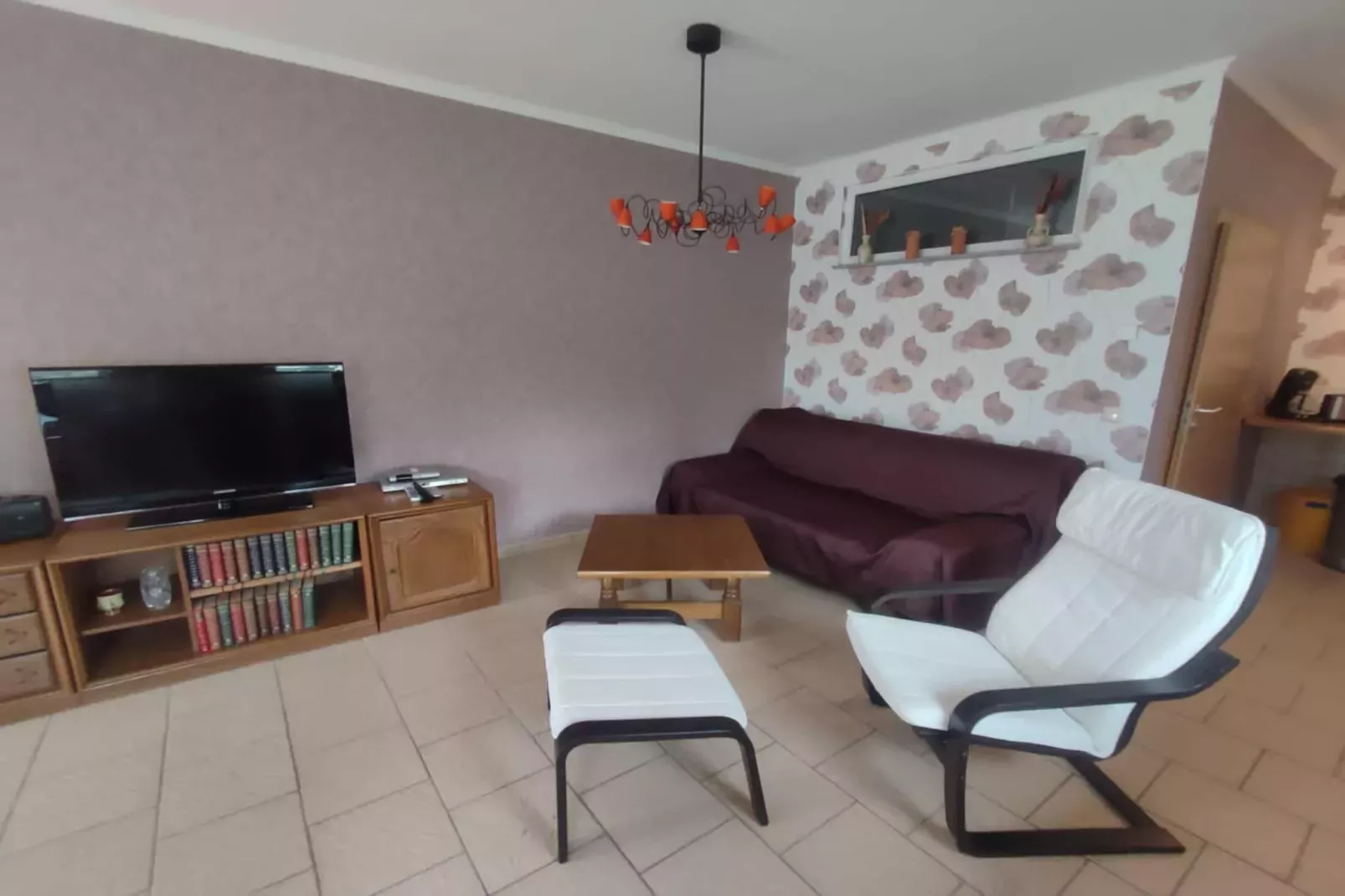 Ferienhaus 60 qm rollstuhlgerecht-Woonkamer