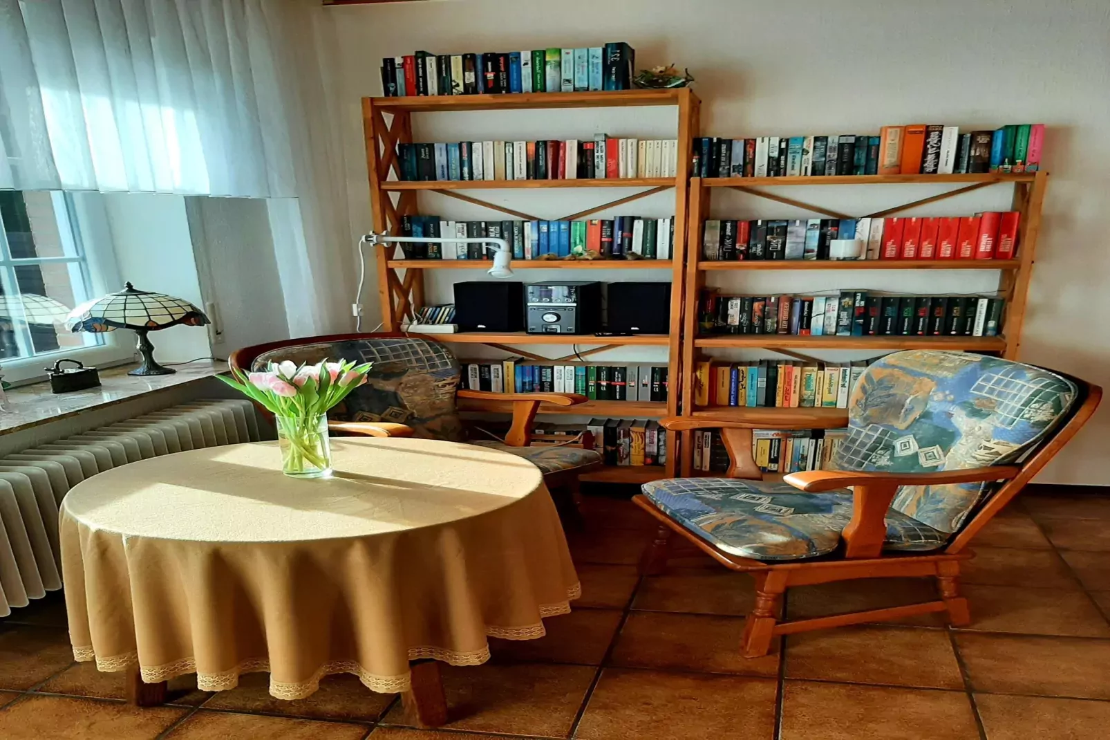 Reihenhaus Neßmersiel-Woonkamer
