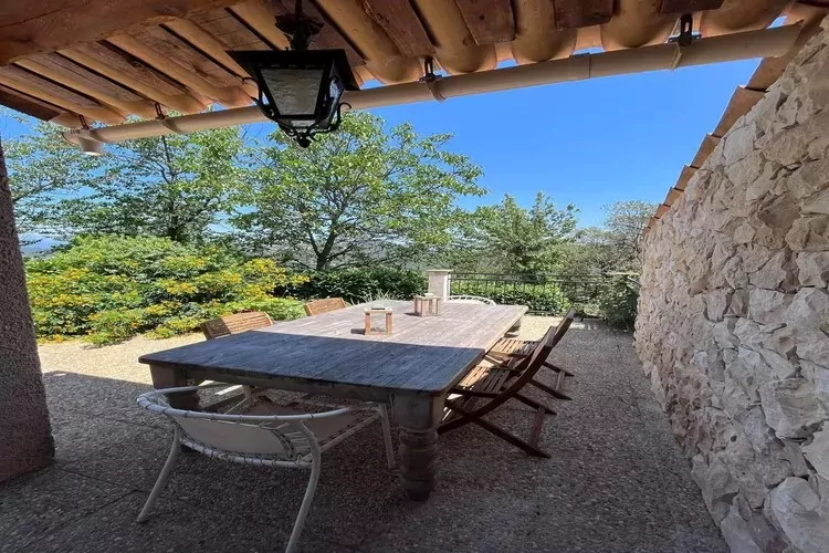 Villa Le Mas des Cerises-Terrasbalkon