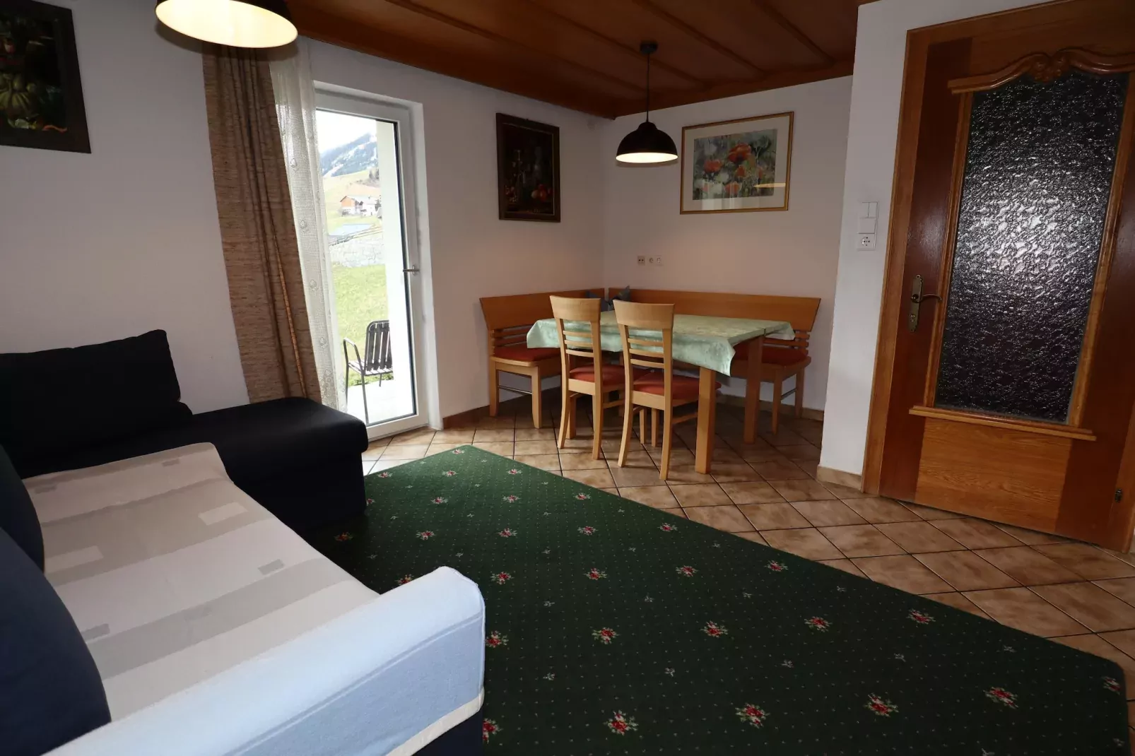 Haus Ferienglück-Woonkamer