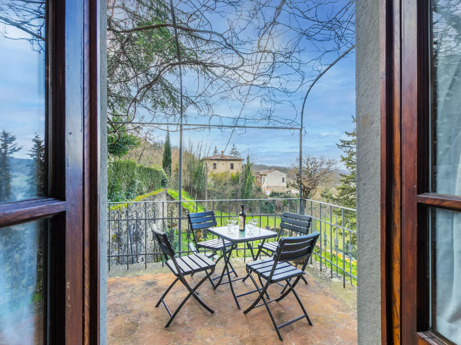 La Terrazza-Buiten