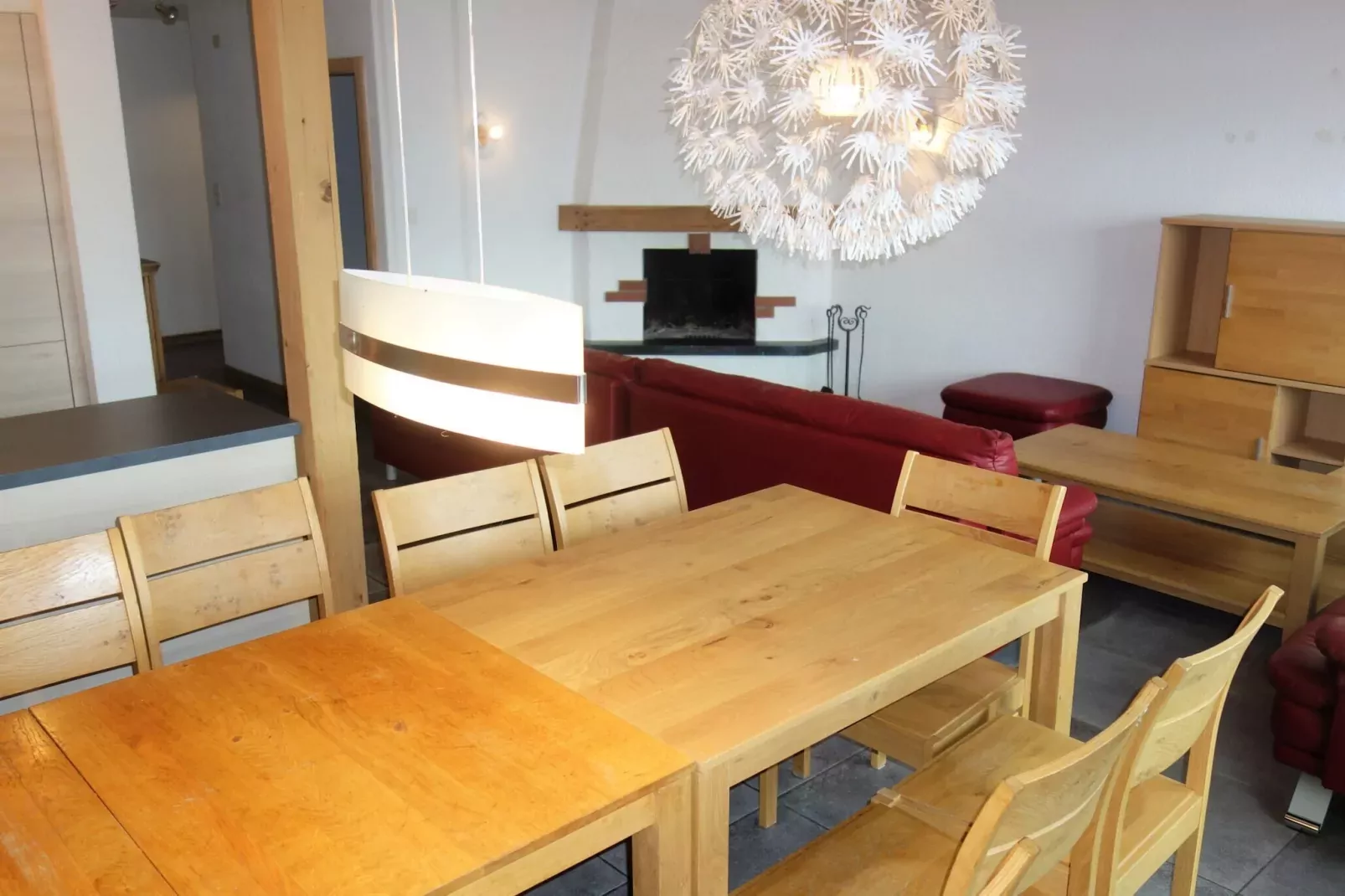 Magrappé M 557 - SKI LIFT apartment 12 pers-Eetkamer