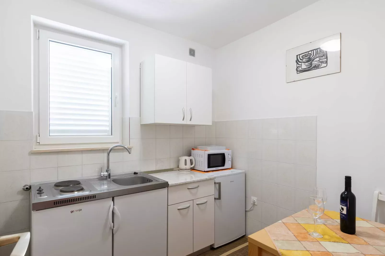 Guest House Vulic - Studio Apartment with Terrace-Keuken