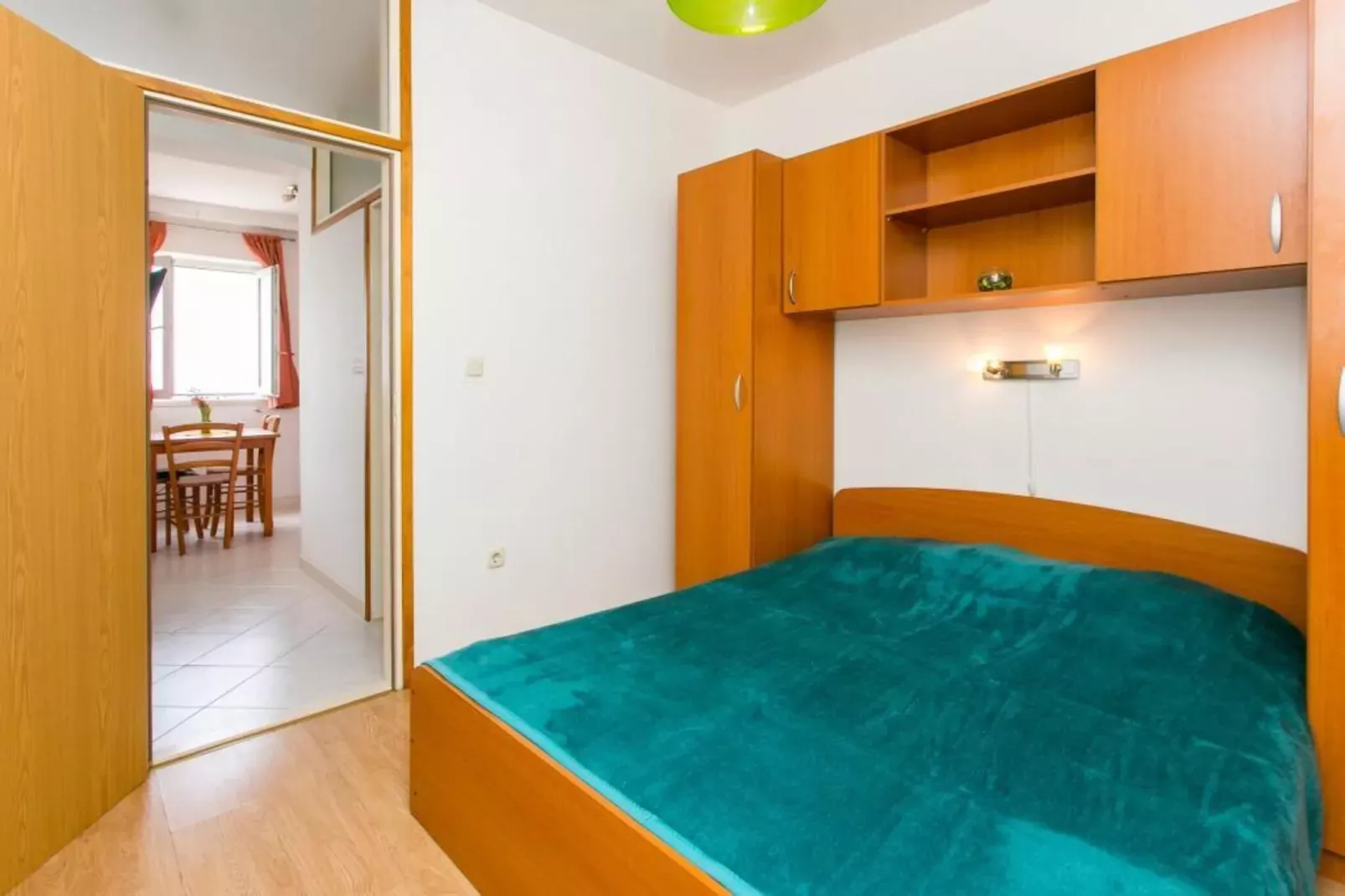 Guest House Old Town View- One Bedroom Apartment (2 Adults)-Slaapkamer