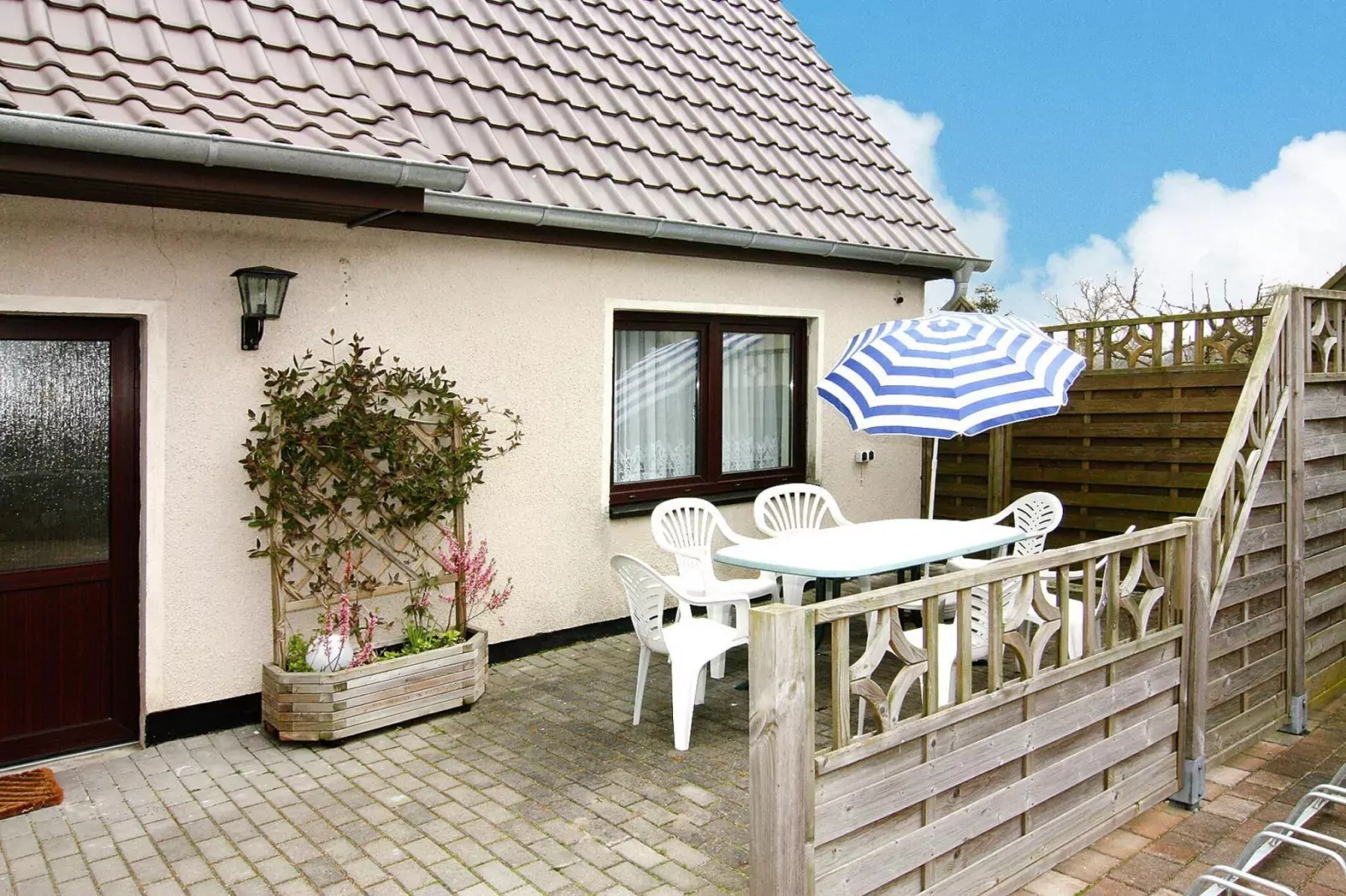 Ferienhaus Teßmannsdorf-Terrasbalkon