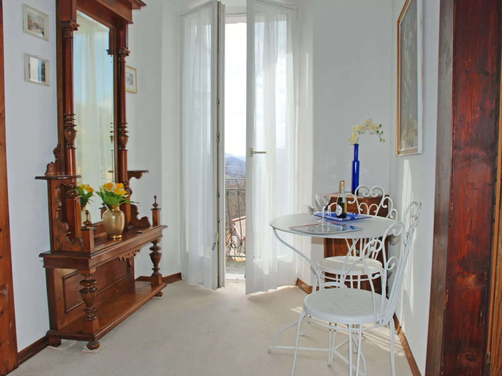 Casa Naima-Binnen