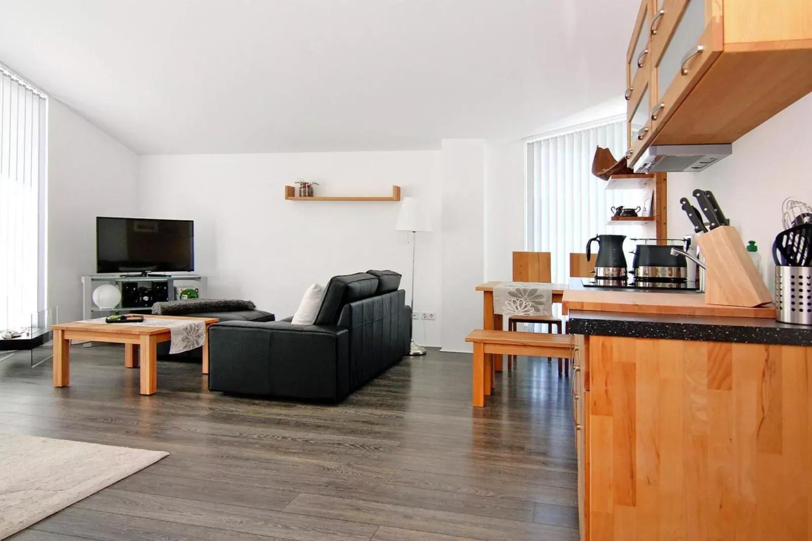 Studio 22 mit Meerblick im DG