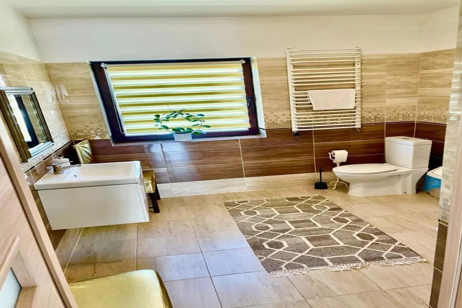 Holiday spacious modern flat in Dabrowa-Badkamer