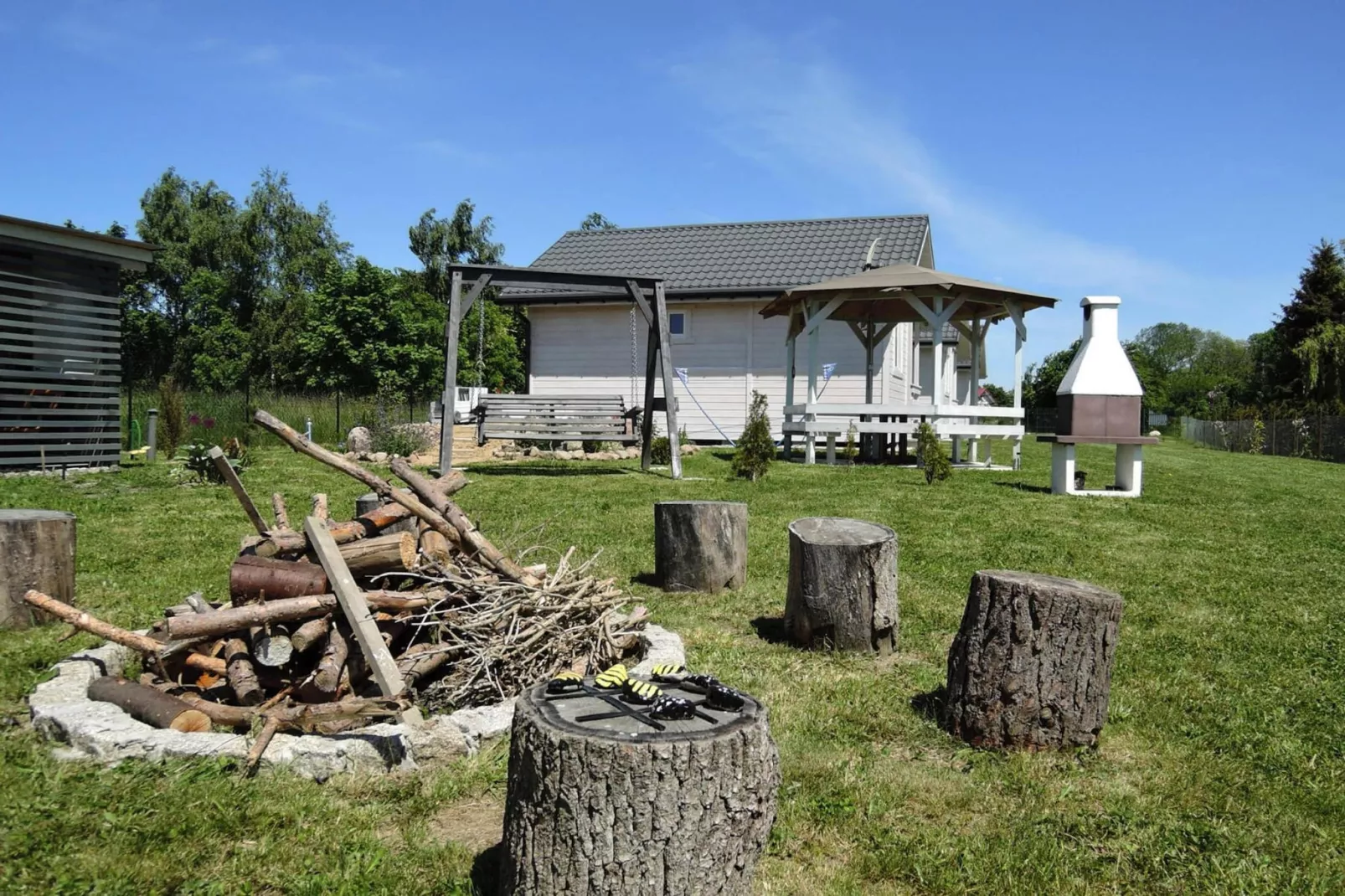 Holiday complex Kolczewo-Buitenkant zomer