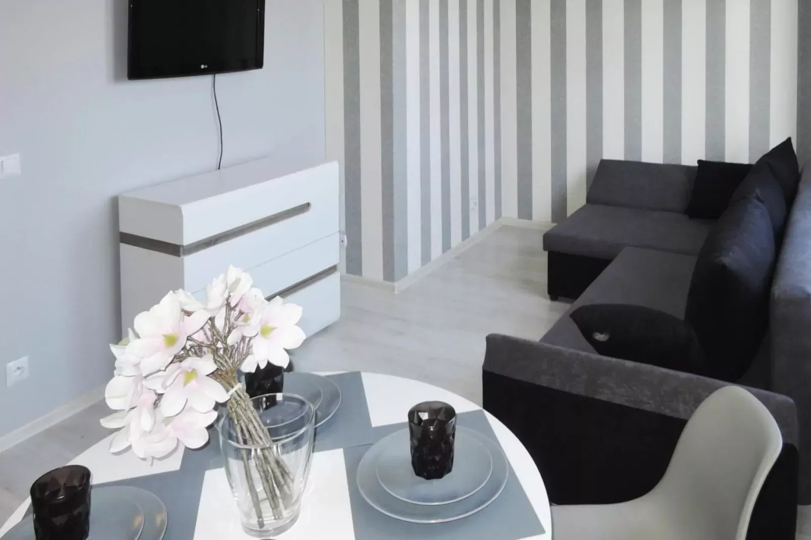 Holiday luxury apartment in Rewal-Woonkamer