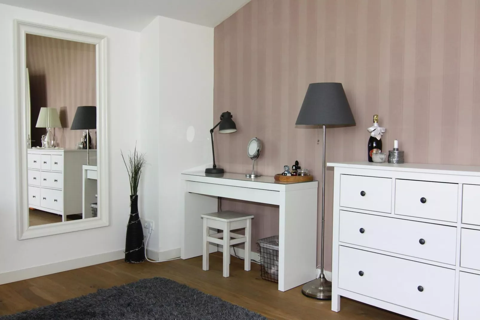 Appartementhaus Calmsailing Börgerende-Appartement 23 Meerblick 2 OG-Binnen